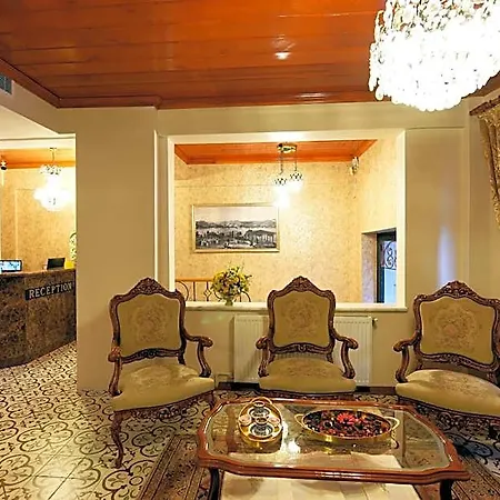 Elyka Hotel