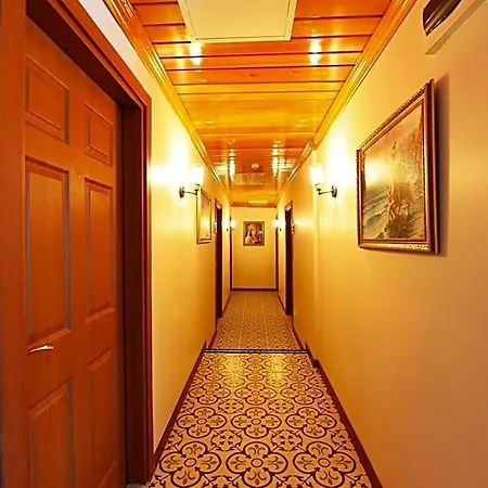 Elyka Istanbul
